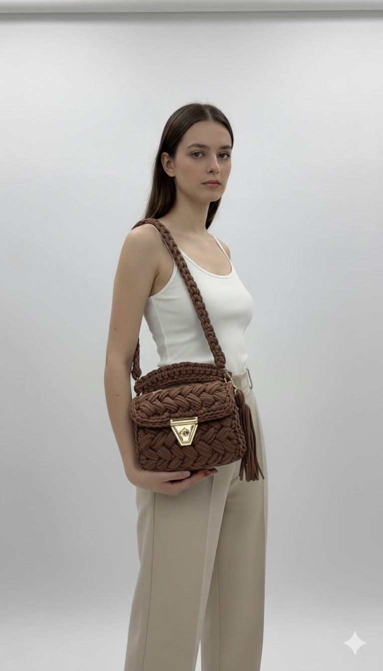 Kahverengi Kazayağı El Çantası